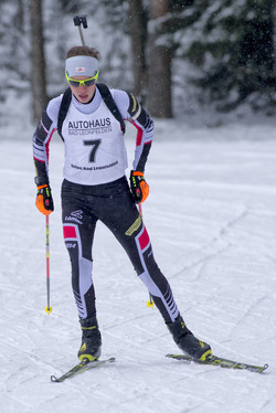 Sieg im Biathlon Sprint und 4 Nachwuchsstockerlplätze